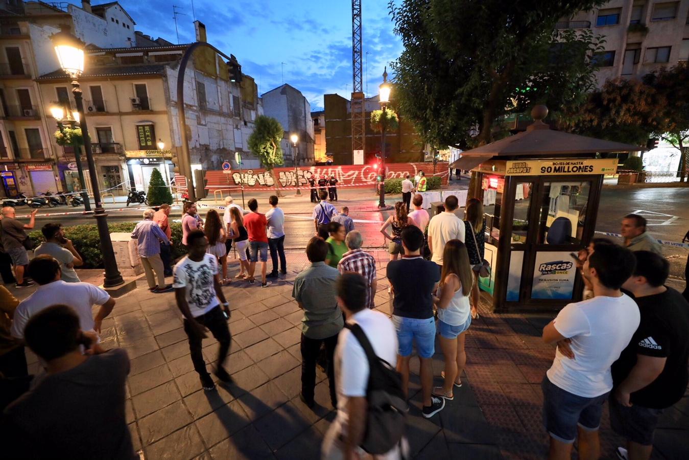 El agua del Darro se está filtrando y afecta a los cimientos del nuevo inmueble que se está construyendo en el solar