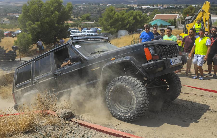 Una de las actividades que preceden a las fiestas de San Ramón ha sido esta espectacular en la que los pilotos de los 4x4 han puesto a prueba sus vehículos