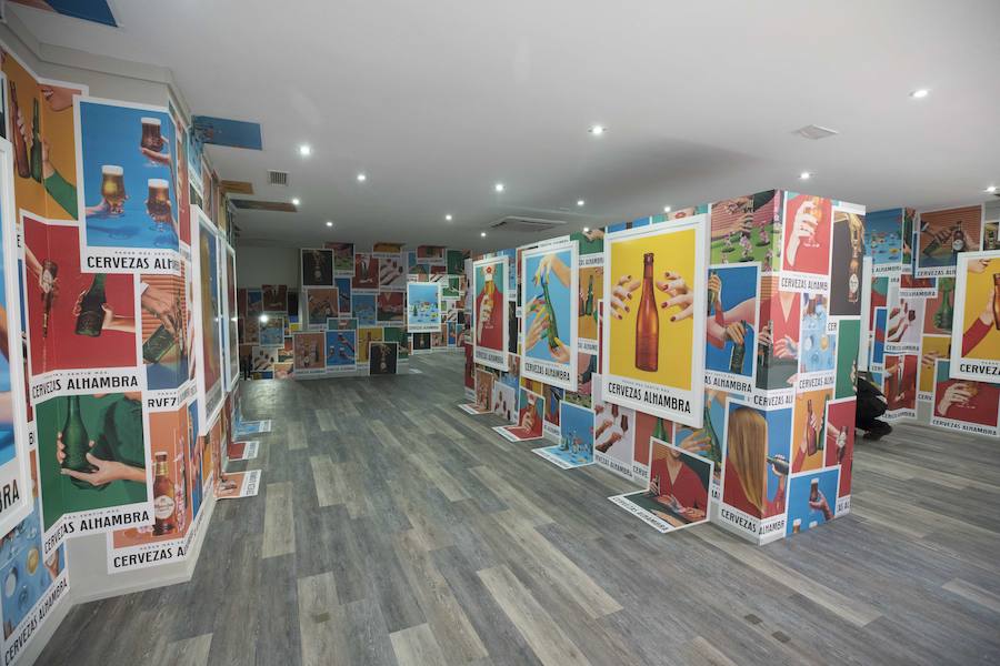 Hasta final de mes, la ciudad se convierte en una gran sala de exposición que acoge las obras de los artistas reunidos por Cervezas Alhambra