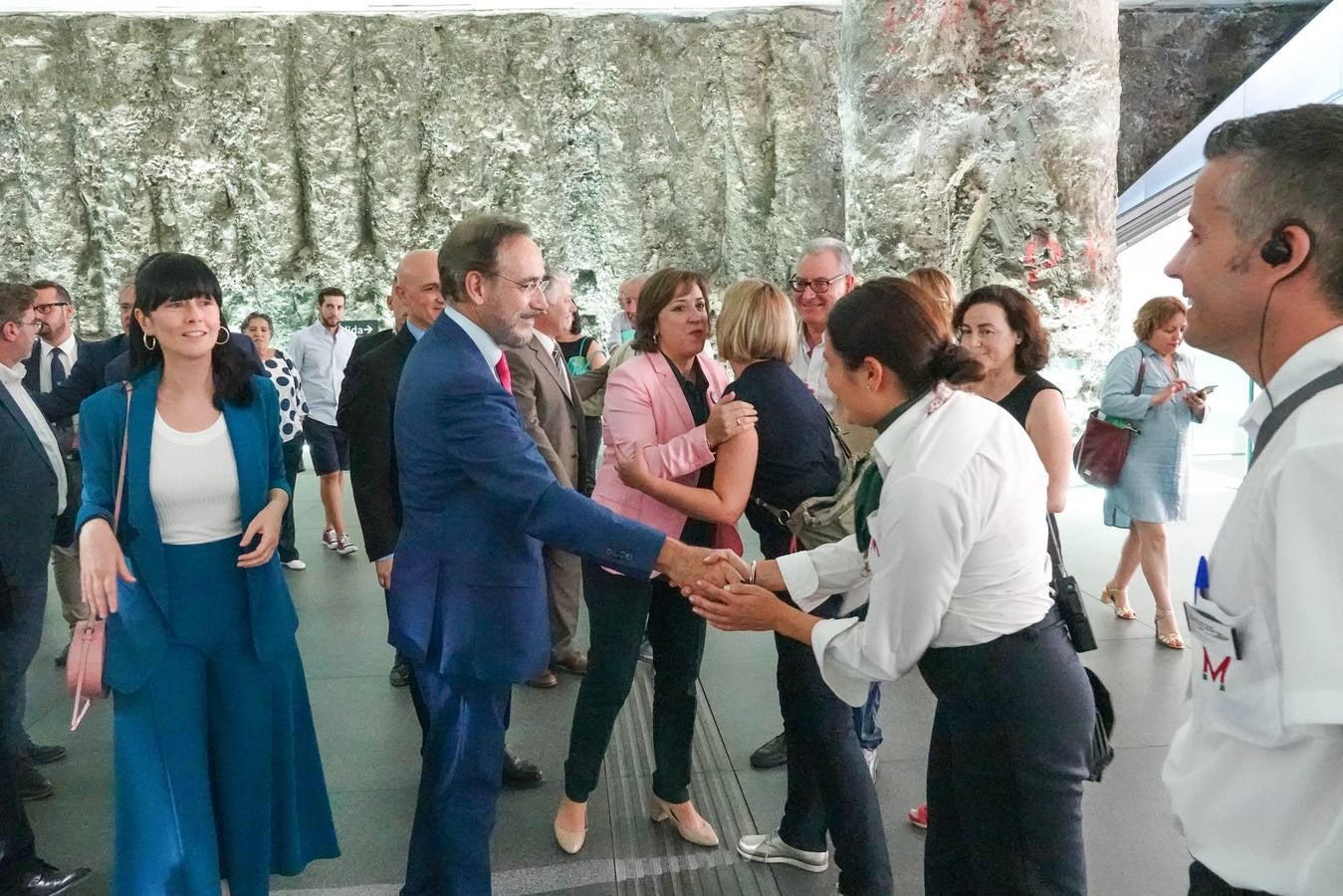 La sala de exposiciones situada en la estación del metro de Alcázar Genil alberga una nueva muestra 