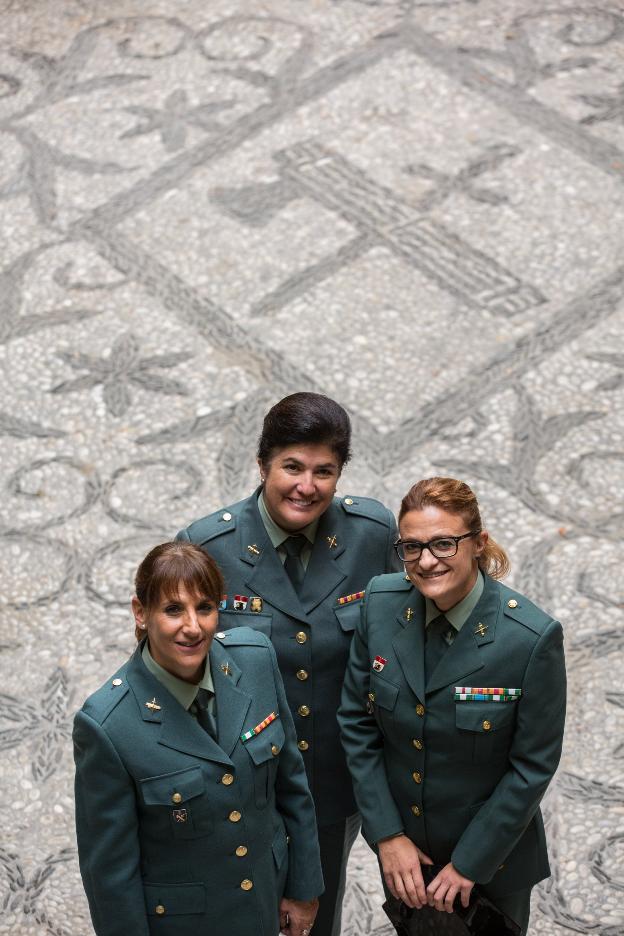 Mari Ángeles Ruiz, Mari Carmen Ruiz y Nuria Roldán.