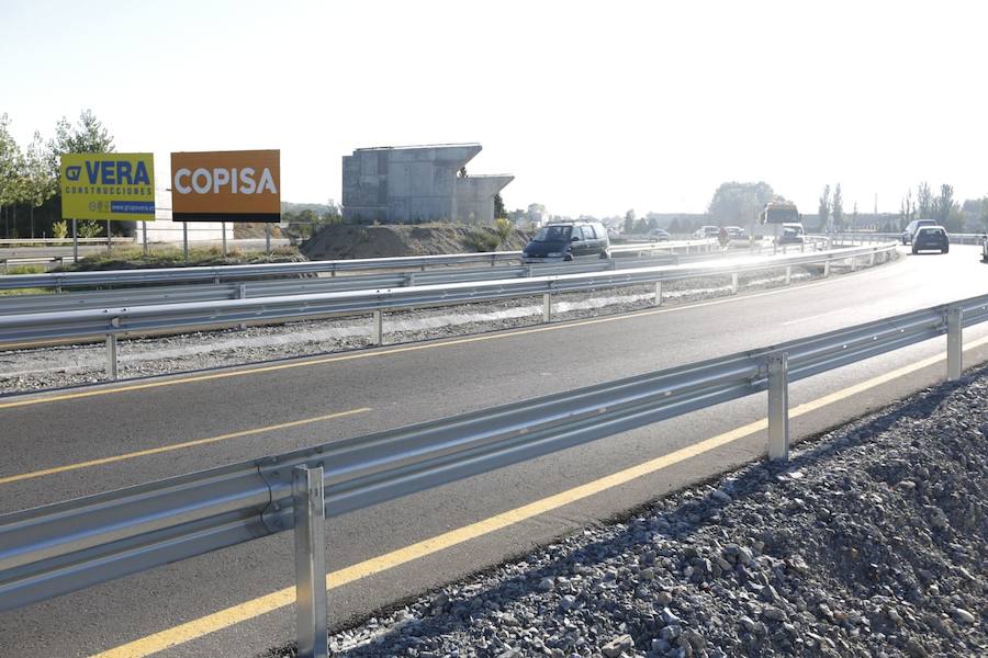 Se ha habilitado un gran desvío en la A-92G con dos carriles en cada sentido 