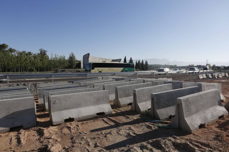 Se ha habilitado un gran desvío en la A-92G con dos carriles en cada sentido 