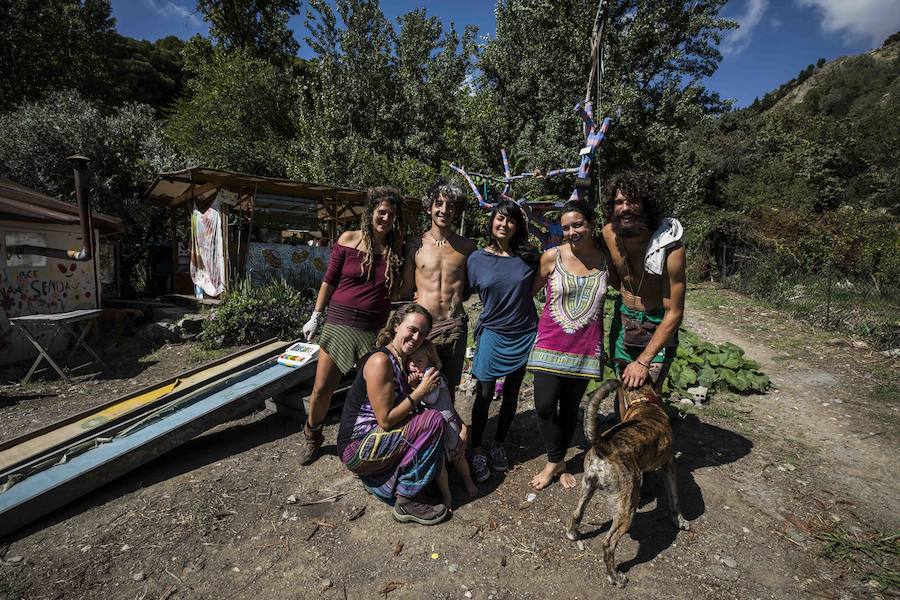 La Policía Local de Órgiva retira con grúa más de veinte vehículos con un preaviso de 24 horas