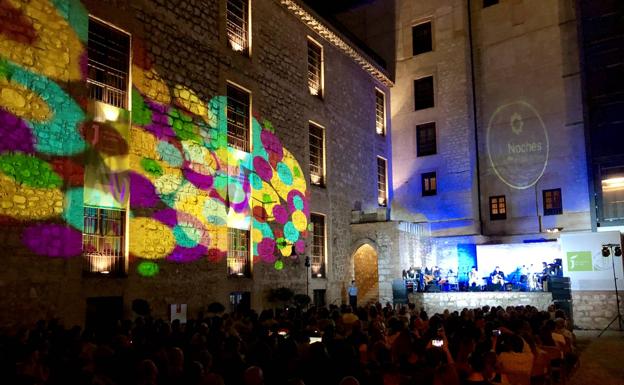 Cerca de 16.000 personas disfrutan de los 57 espectáculos de las Noches de Palacio en Jaén