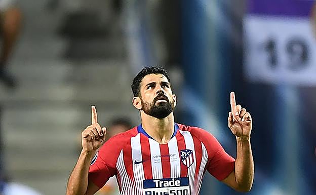 Dieco Costa celebra uno de sus dos goles en la Supercopa de europa. 