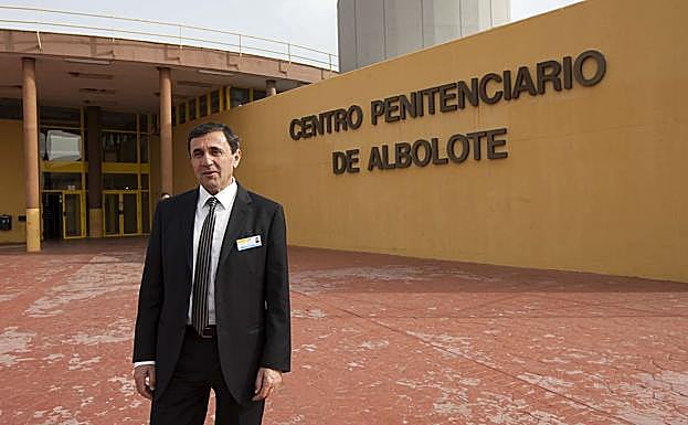 El director de la cárcel de Albolote, en una imagen de archivo.