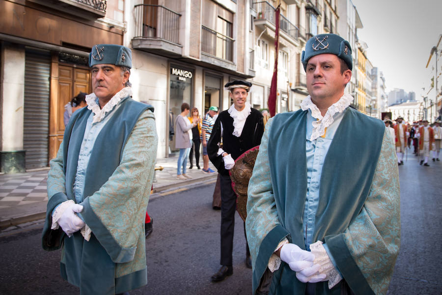 Ambiente de fiesta en las calles de la capital 