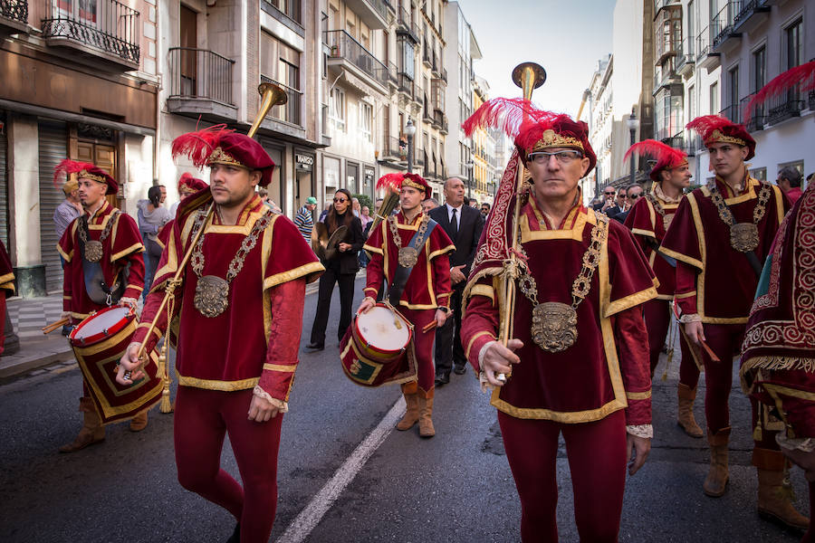 Ambiente de fiesta en las calles de la capital 