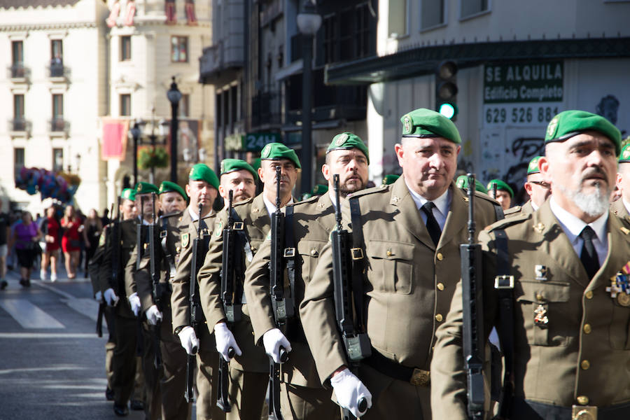 Ambiente de fiesta en las calles de la capital 