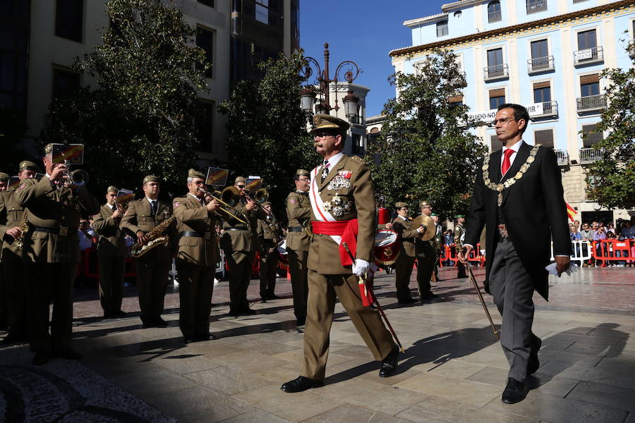 Ambiente de fiesta en las calles de la capital 
