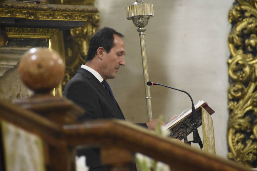 Lleno de público el recorrido de la procesión que ha discurrido por Ancha de Santo Domingo hasta desembocar en calle Jesús y María y San Matías