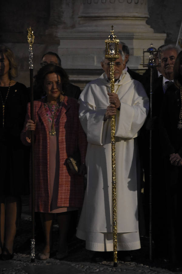 Lleno de público el recorrido de la procesión que ha discurrido por Ancha de Santo Domingo hasta desembocar en calle Jesús y María y San Matías