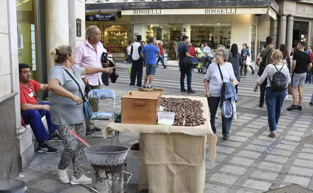 Castañas asadas en Granada a más de 30 grados