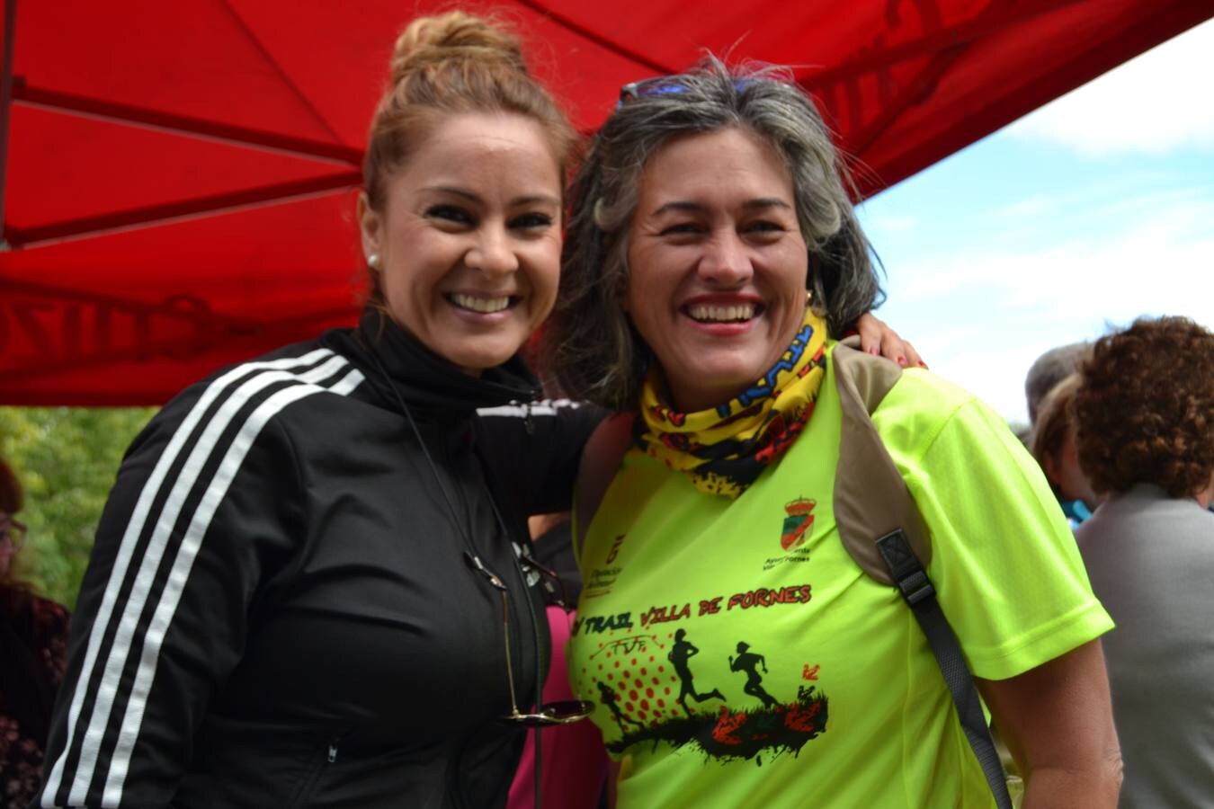 En torno a 120 personas, entre corredores de la trail, minitrail y ruta senderista participaron en la mañana del domingo en esta prueba que estuvo marcada por la intensa lluvia