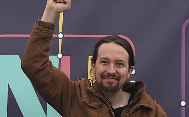 Iglesias dice que no van a negociar ninguna investidura con Susana Díaz en Andalucía