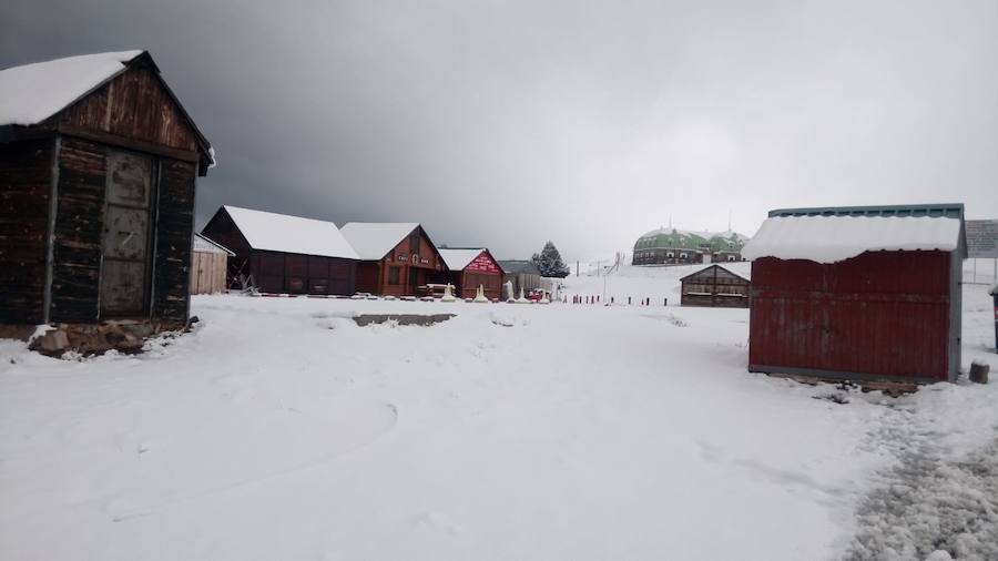 Así está Sierra Nevada tras las precipitaciones caídas hoy.