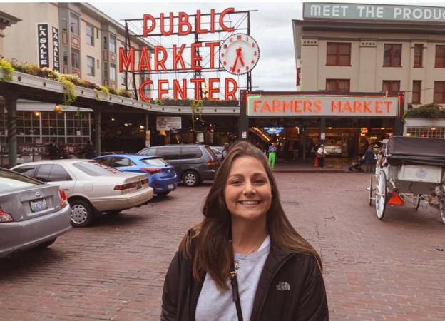 Marta, actualmente en Seattle, tiene solo palabras de amor por su ciudad: «Granada es romántica, es arte, es belleza, es cultura, es emoción y es magia»