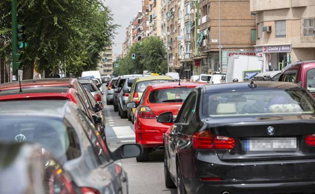 Velocidad a 30 km/h en ciudad: la revolución en el tráfico de la DGT