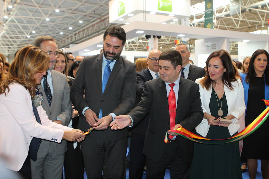 La feria permite conocer la riqueza turística que ofrece la provincia y las singularidades de los municipios, como Rus, Jódar, Castellar, Quesada, Cabra del Santo Cristo, Segura de la Sierra o Porcuna