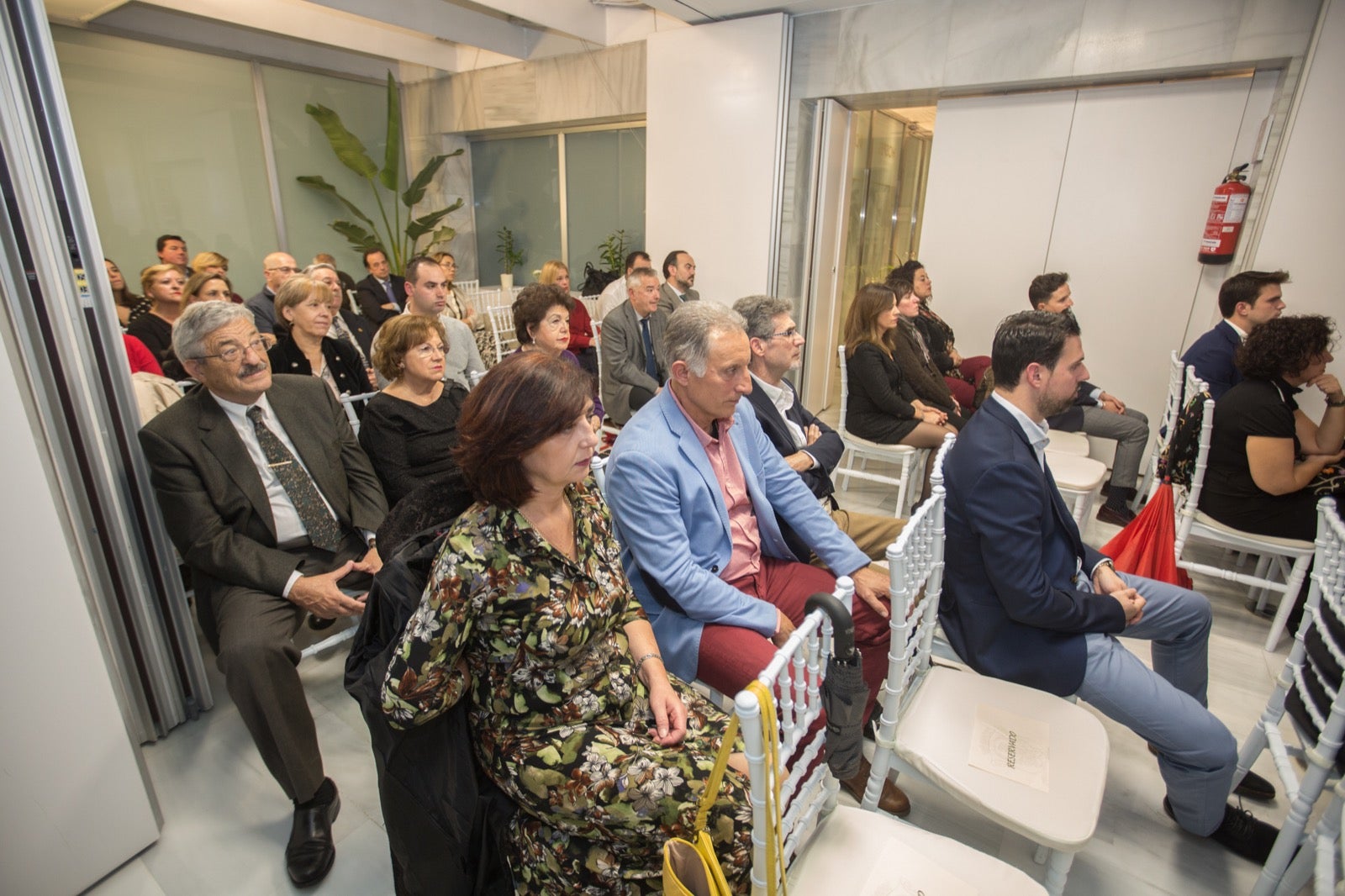 Fotos: Condecoración a los colegiados del Colegio de Agentes de la Propiedad