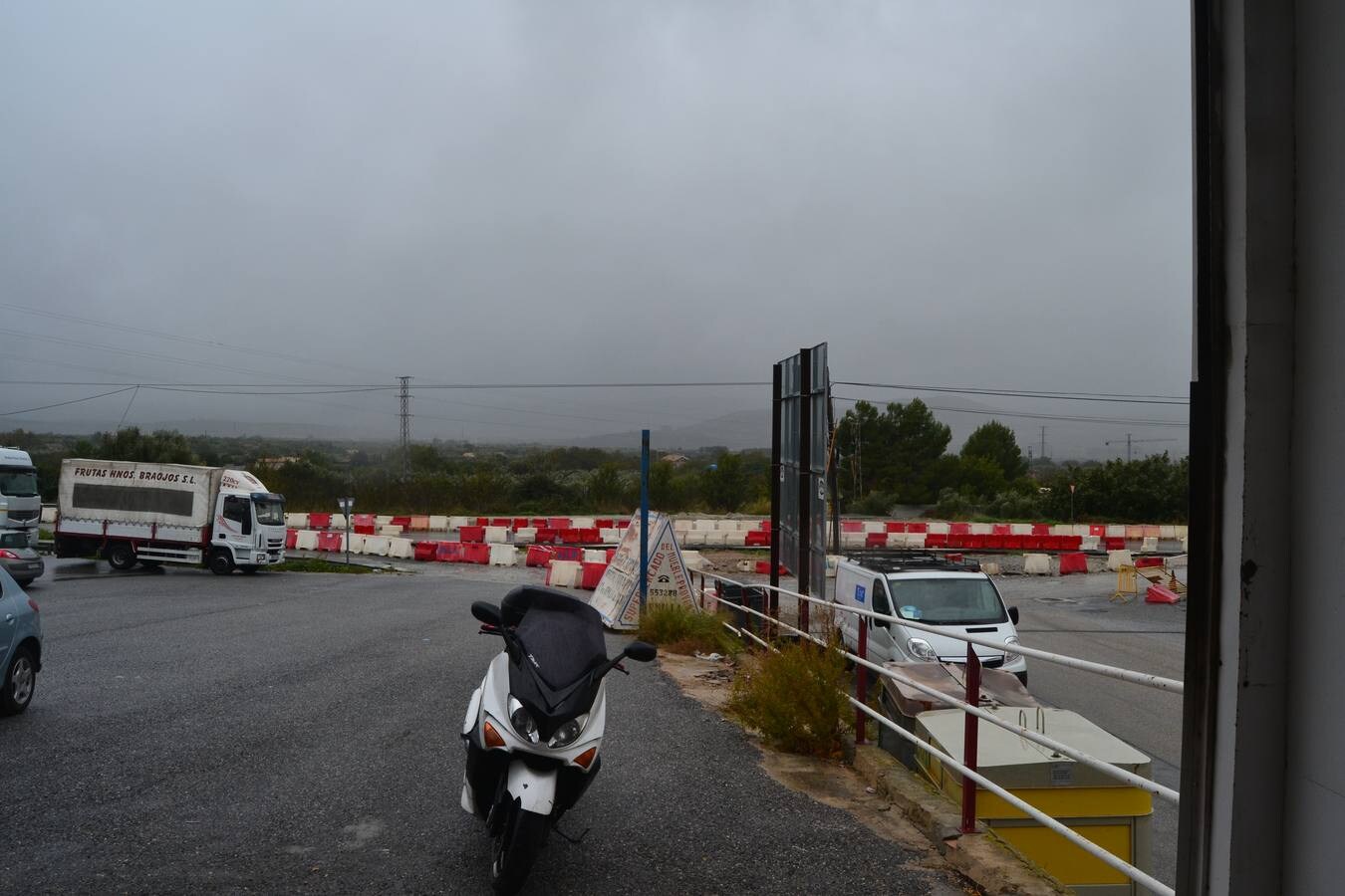 En el polígono El Romeral aseguran que están perdiendo dinero con esta situación, que el Ayuntamiento prevé que acabe pronto