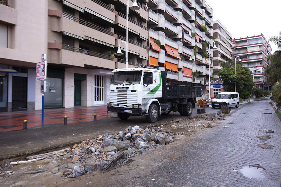 En apenas dos meses, «para Navidad» según la alcaldesa Trinidad Herrera, el paseo marítimo del Altillo, un lugar emblemático para Almuñécar, estrenará nueva imagen