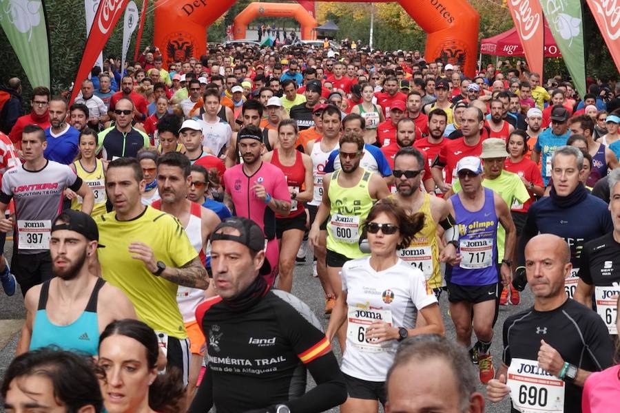 La tímida lluvia con la que se abrió la mañana dejó paso luego a un sol confortable para los más de 1.100 participantes