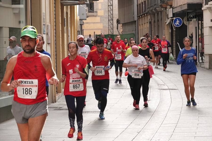 La tímida lluvia con la que se abrió la mañana dejó paso luego a un sol confortable para los más de 1.100 participantes