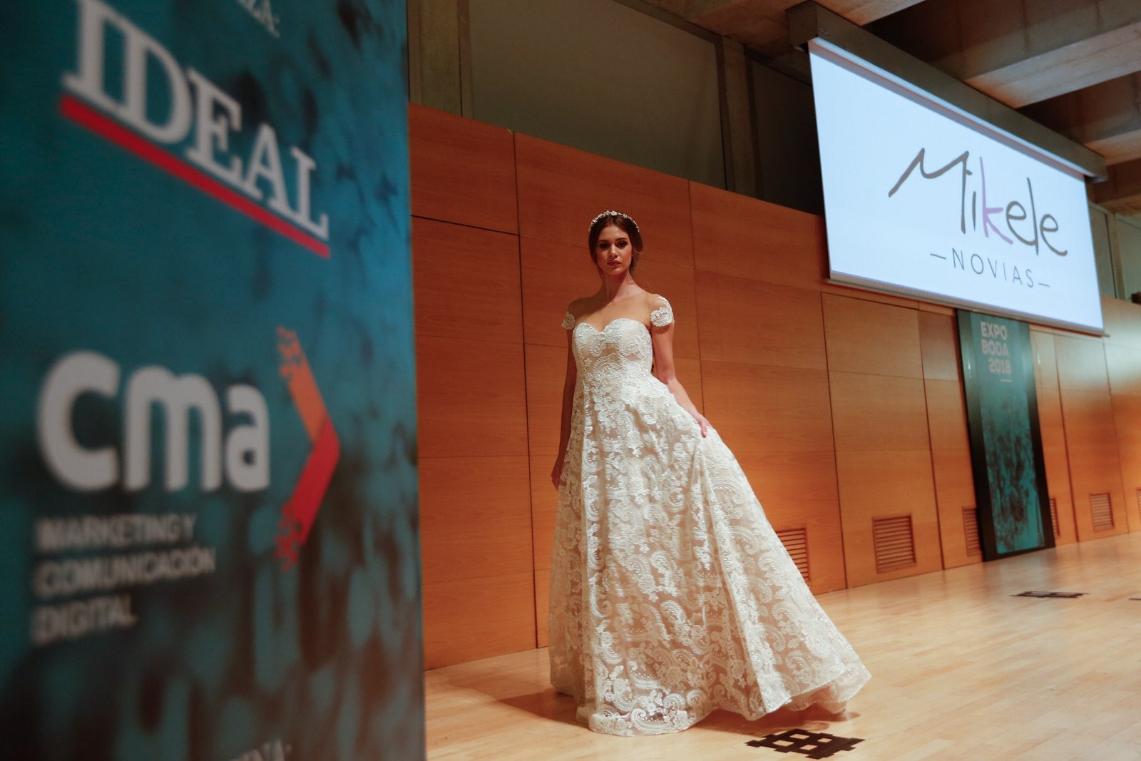 Este fin de semana se celebra Expo Boda, que ayer vivió su gran pasarela de trajes de novia