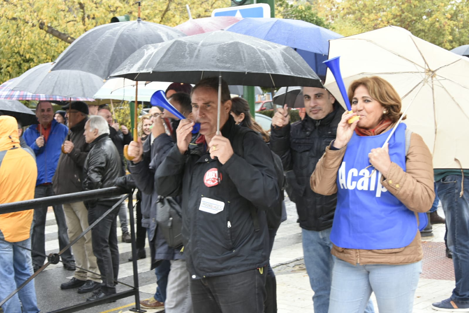 Su acción ha obligado a efectuar cortes tráfico en el distrito Beiro de la capital