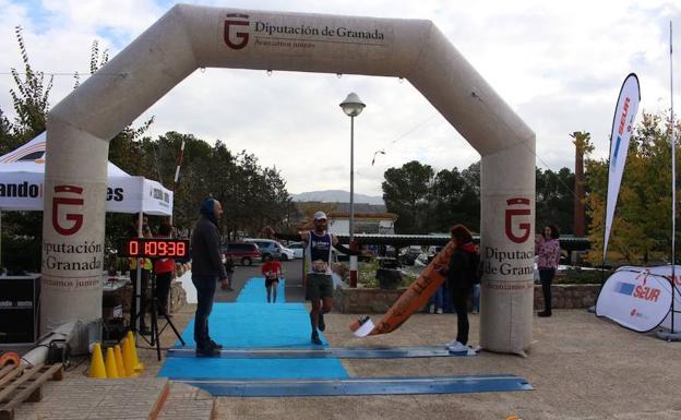 Llegada en la IV Trail Iulia Gemella Acci, celebrada en Guadix. 