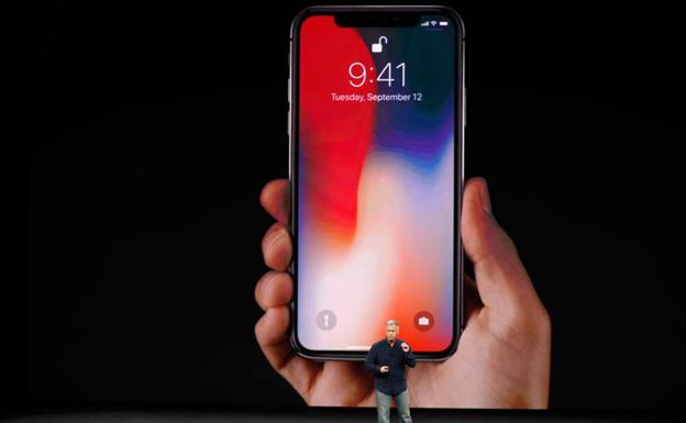 Un nuevo y grave fallo en el iPhone X permite que puedan ver tus fotos borradas