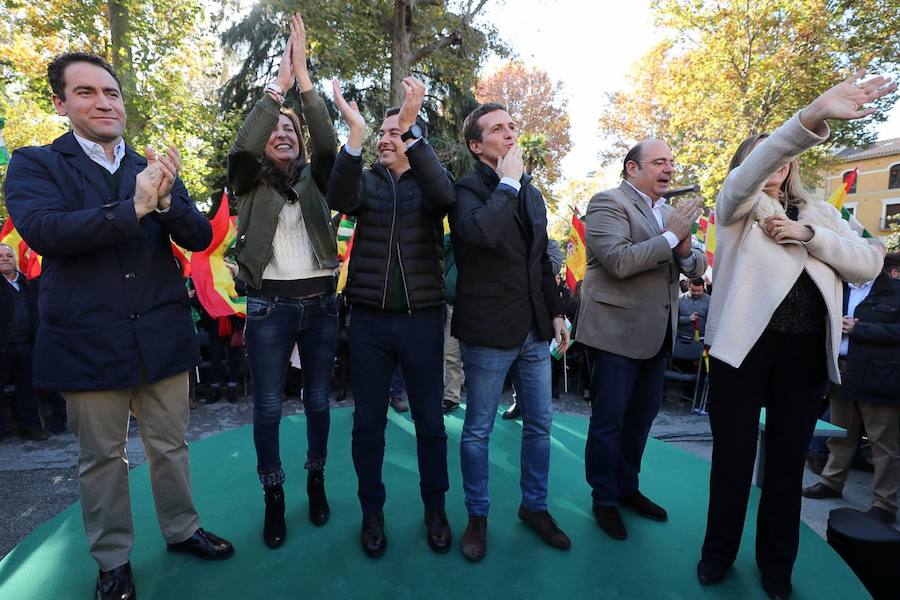 La capital granadina ha acogido un mitín del PP con la presencia estrella del presidente del partido