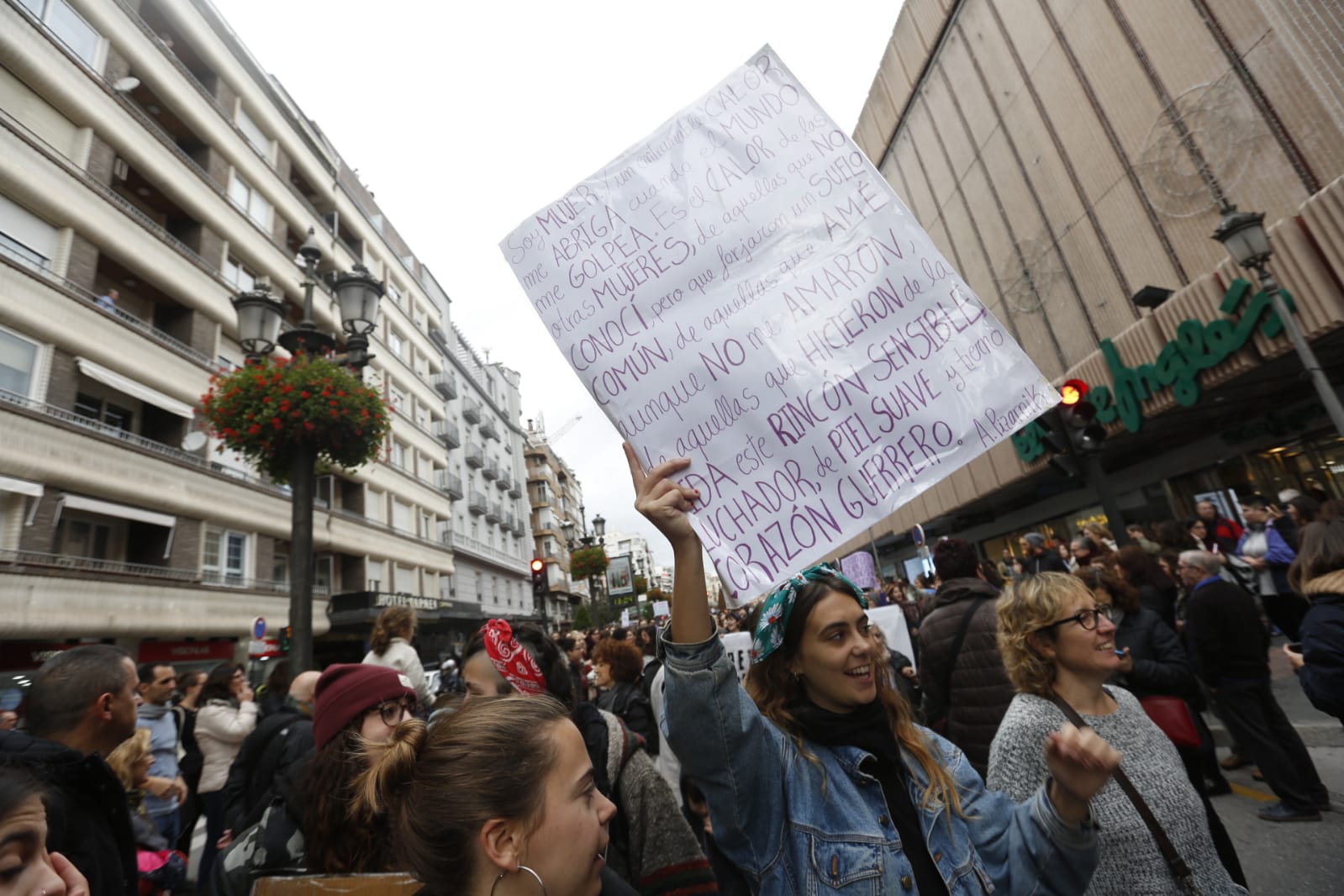 Más de 3.000 personas se manifiestan contra est lacra social