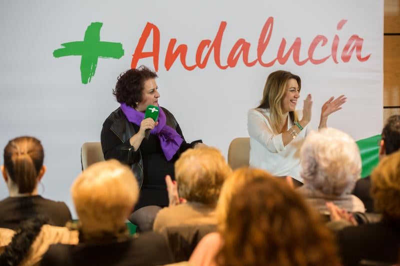 La presidenta de la Junta ha visitado Granada este 25-N en plena campaña electoral