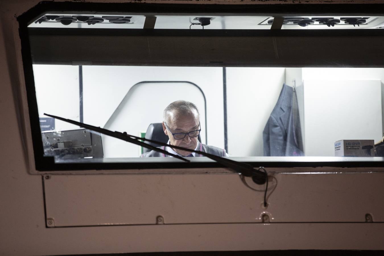 A las 7:35 horas ha partido puntual, con 110 viajeros a bordo, el Talgo que une ya Granada con Madrid en cinco horas