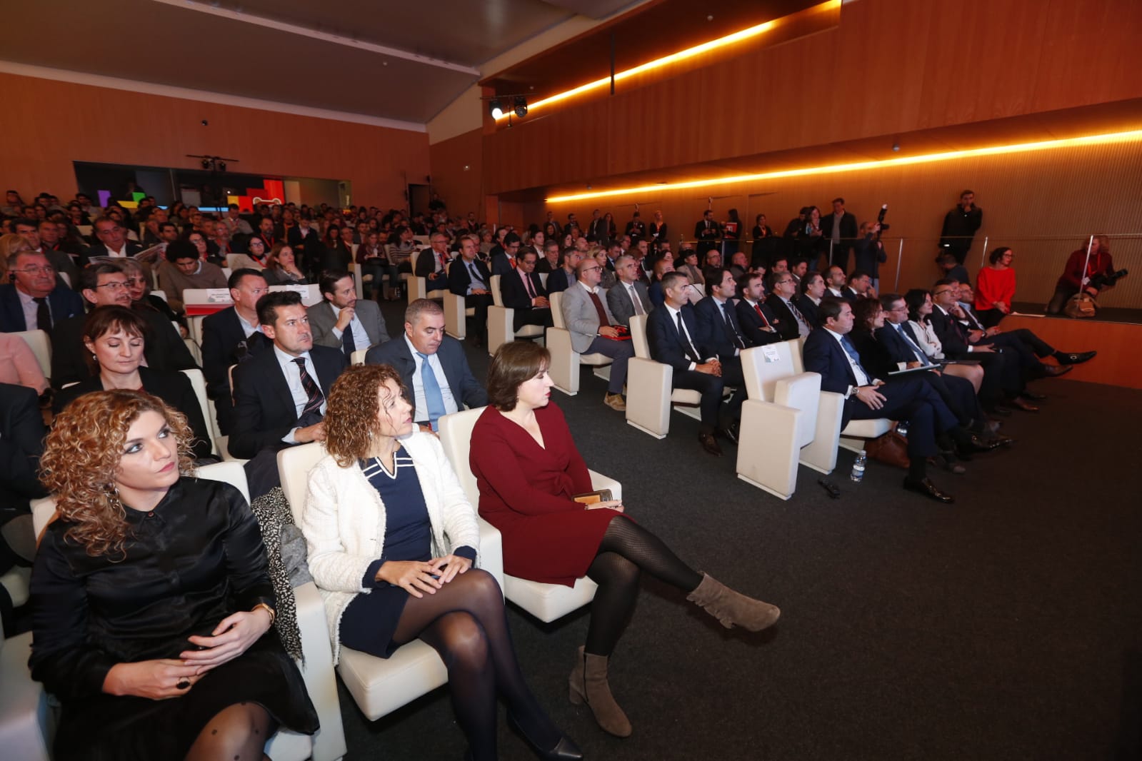Apertura del II Foro Internacional 'Granada gusta, conquistemos el mundo', en la Cámara de Comercio