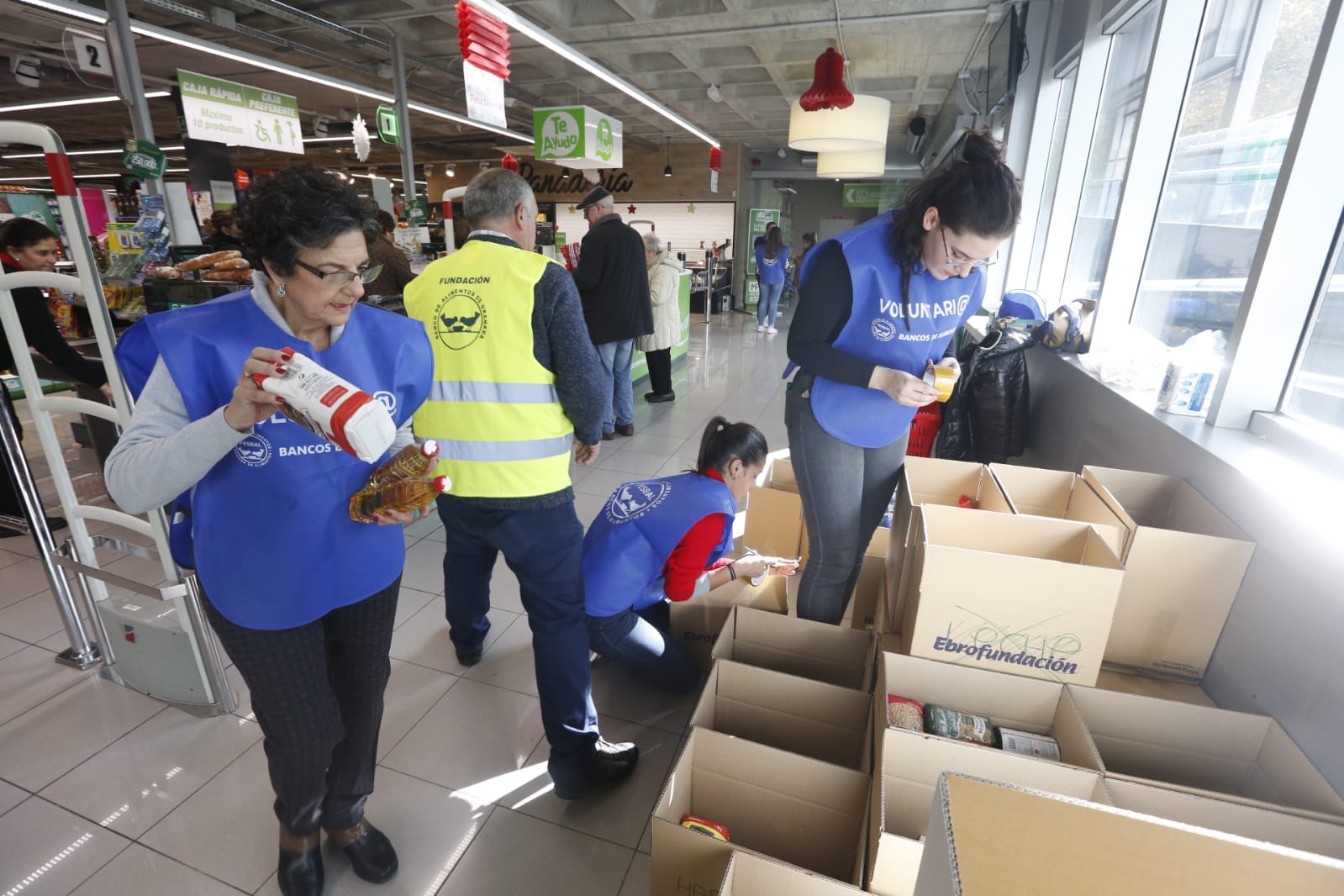 Más de 3.000 voluntarios y 450 tiendas participan en esta iniciativa del Banco de Alimentos