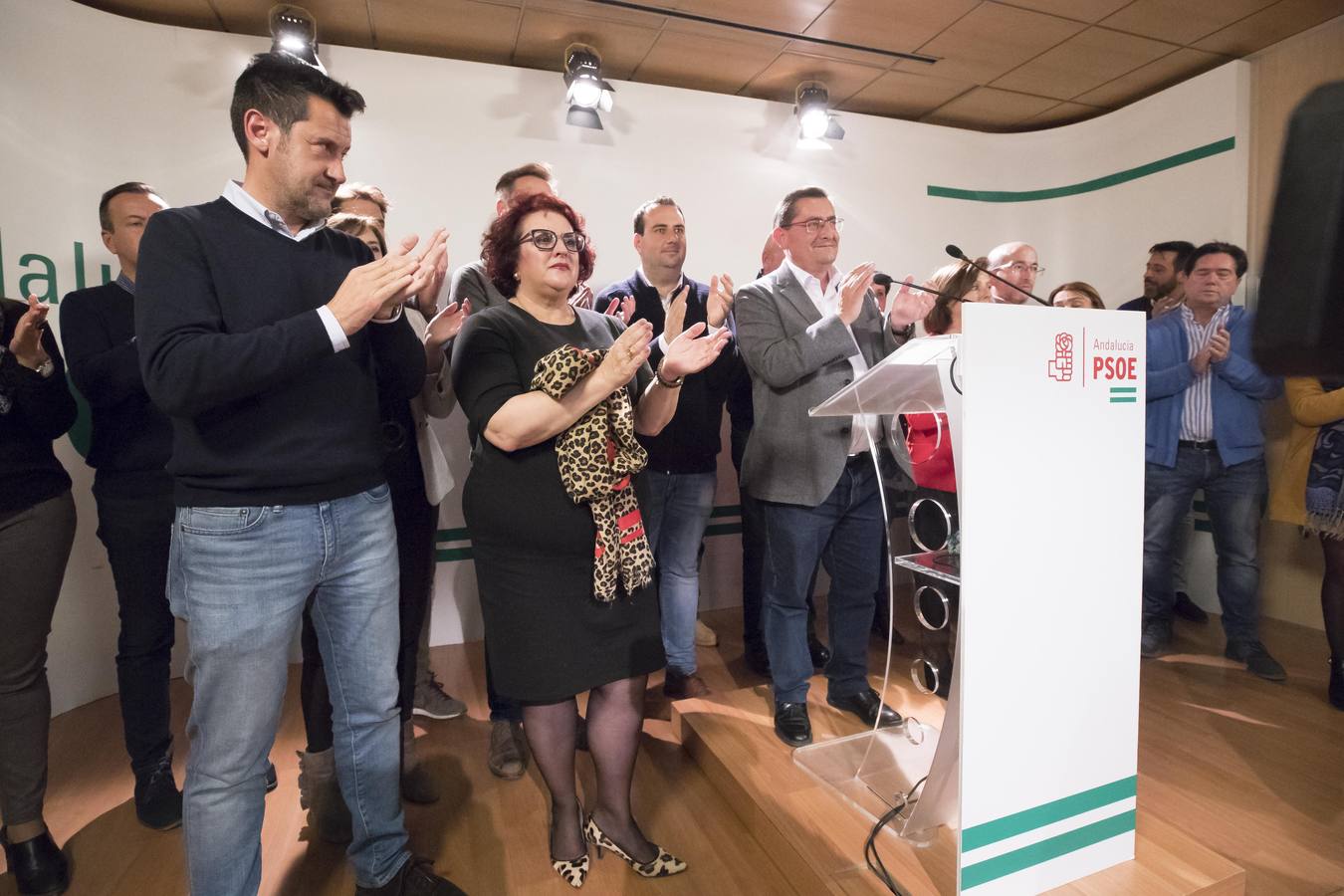 Repaso en instantáneas de una jornada intensa de elecciones en Granada