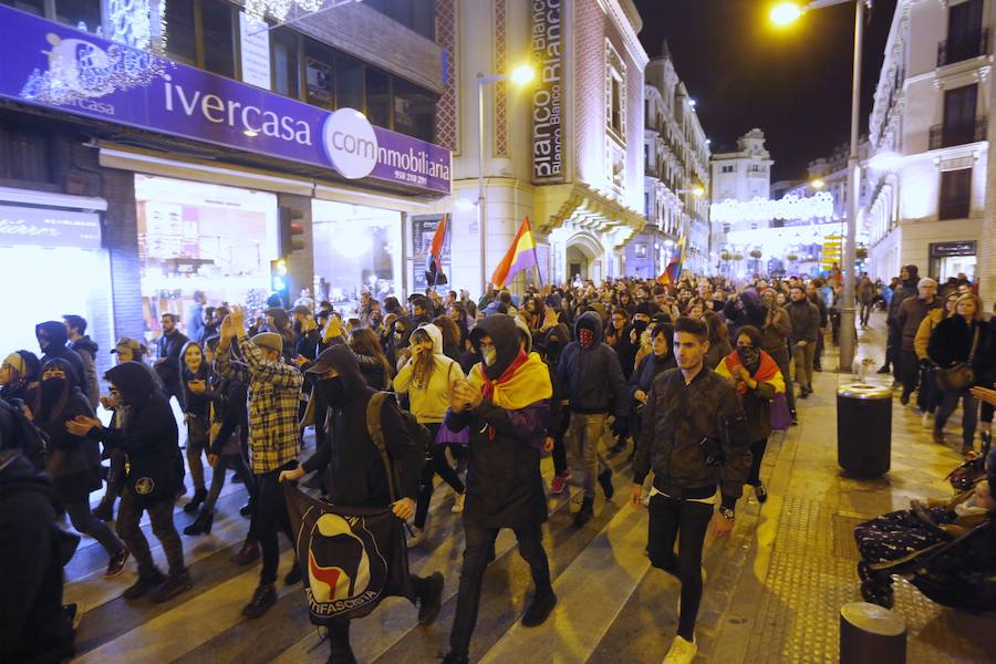 Consideran que «el motivo principal de que Vox haya llegado al Parlamento es que los partidos de izquierda no están unidos»