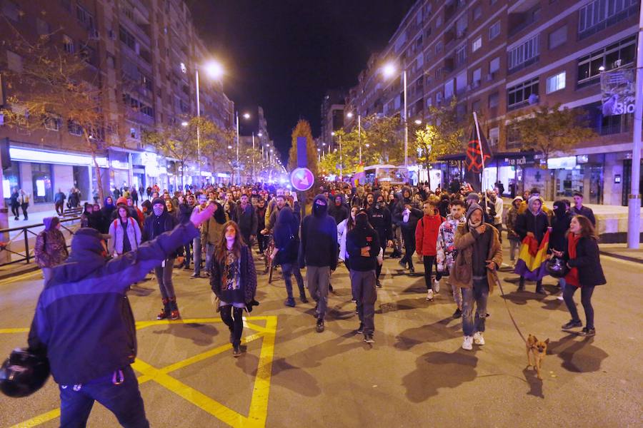 Consideran que «el motivo principal de que Vox haya llegado al Parlamento es que los partidos de izquierda no están unidos»