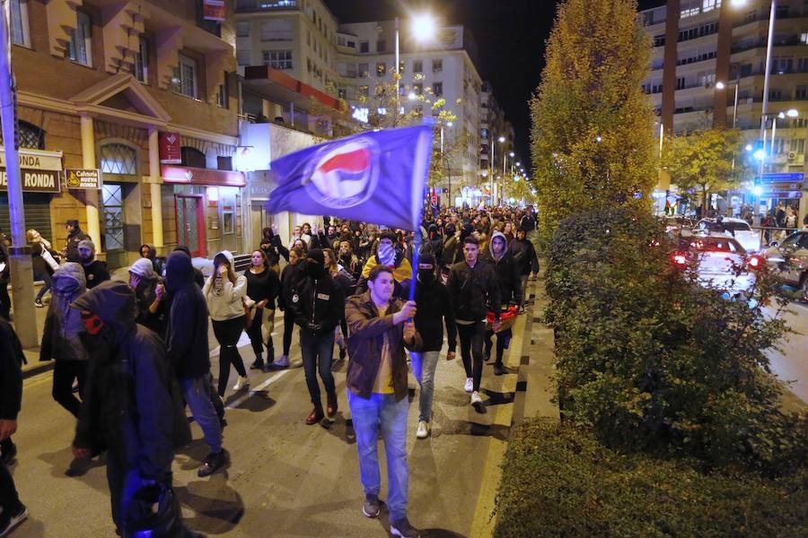 Consideran que «el motivo principal de que Vox haya llegado al Parlamento es que los partidos de izquierda no están unidos»