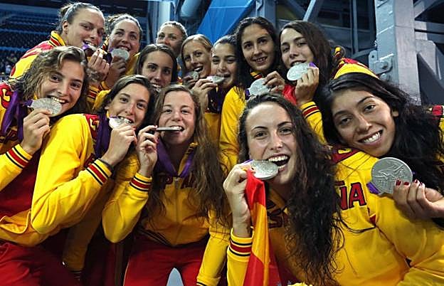 La selección de waterpolo logró la medalla de plata en los Juegos de Londres .