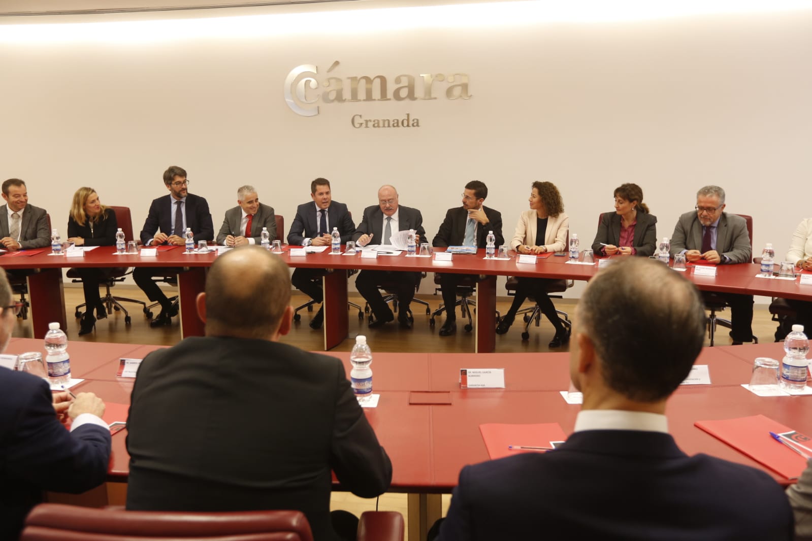 La Cámara de Comercio ha presentado este martes las conclusiones del foro de trabajo Directores Financieros Marco Emprendimiento y ha destacado que existen en la provincia «grandes empresas, especialmente en el sector de la tecnología y la biotecnología»