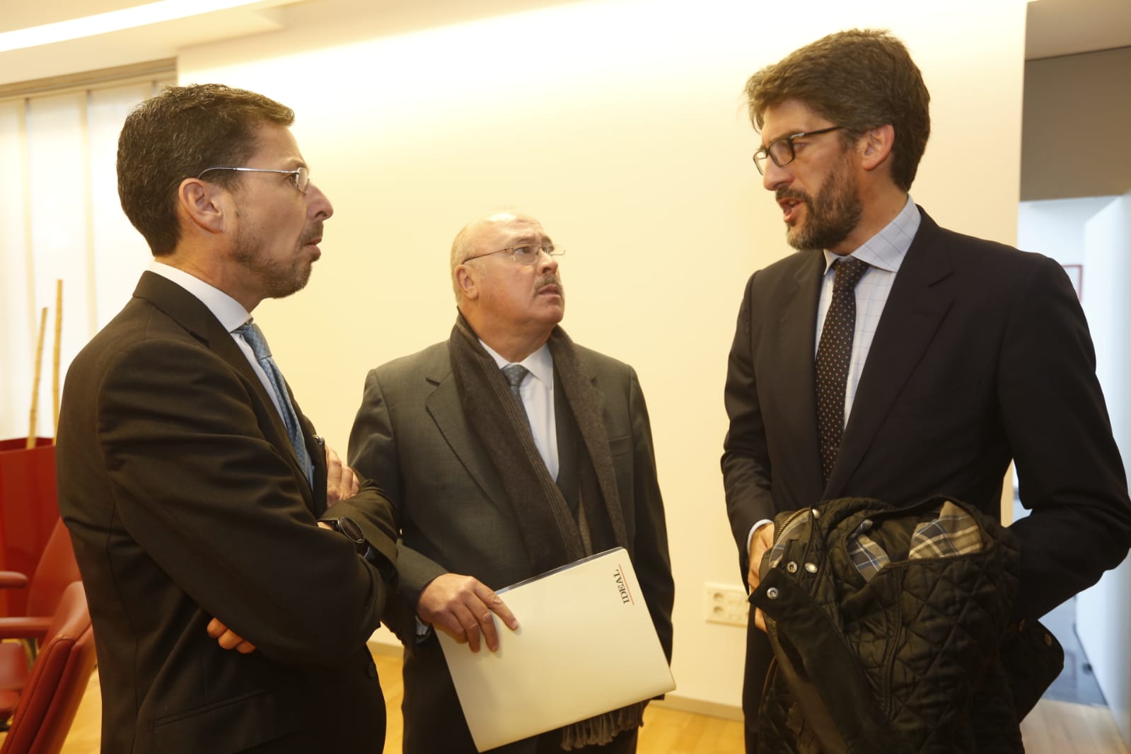 La Cámara de Comercio ha presentado este martes las conclusiones del foro de trabajo Directores Financieros Marco Emprendimiento y ha destacado que existen en la provincia «grandes empresas, especialmente en el sector de la tecnología y la biotecnología»