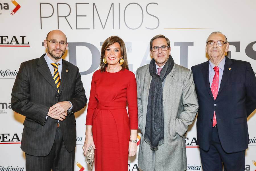 Personas de diferentes ámbitos de la sociedad granadina estuvieron en el Parque de las Ciencias para asistir al evento