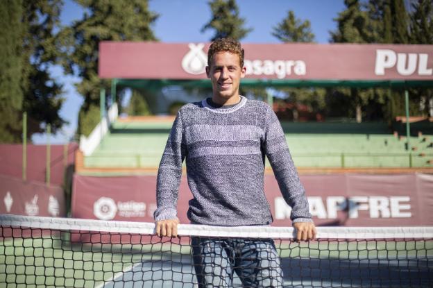 Roberto Carballés, en una de las pistas de ka RST de Granada. 