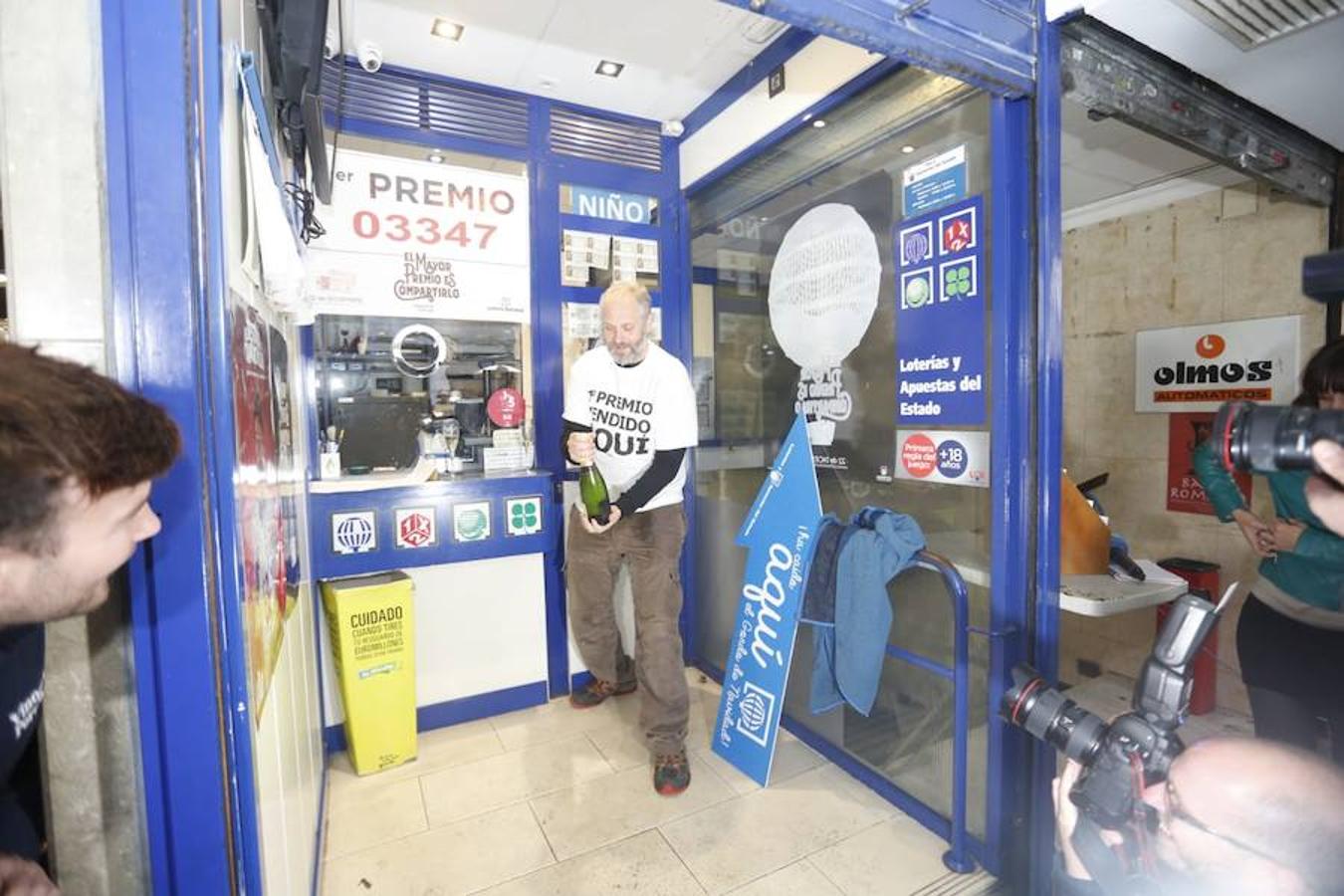 El primer premio se ha vendido en calle Ganivet, de la capital