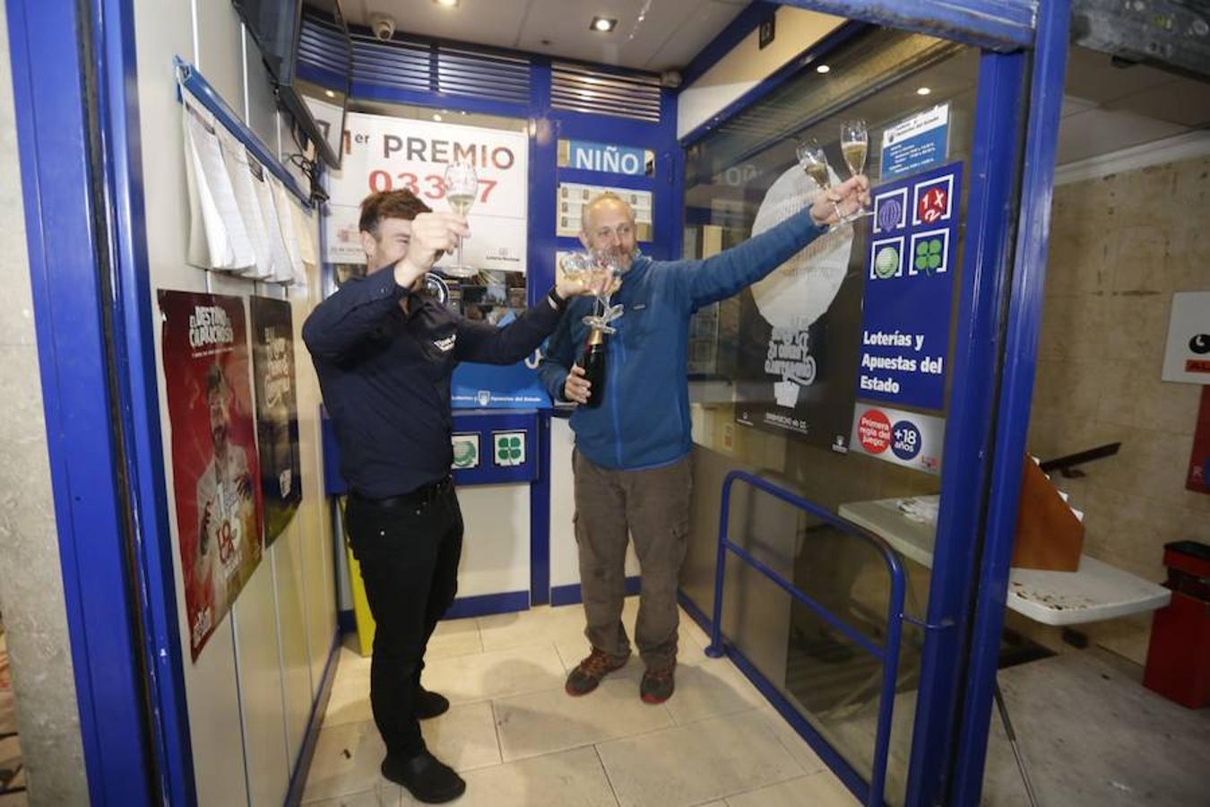 El primer premio se ha vendido en calle Ganivet, de la capital